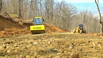 Construction of "Victory road" being continued rapidly - PHOTO
