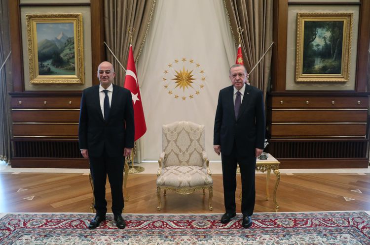 Turkish FM Çavuşoğlu put Greece's Dendias in his place, Erdogan says