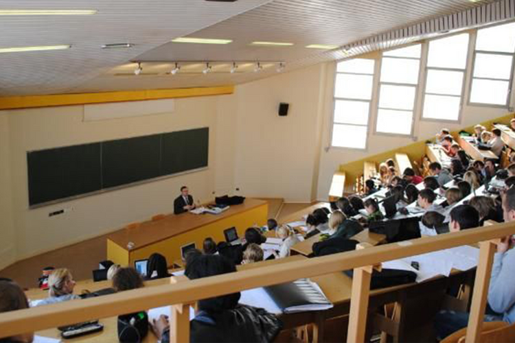 Education of war participants in preparatory groups of universities to be carried out at the expense of the state