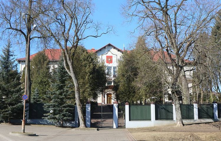 Lithuania expels two Russian diplomats