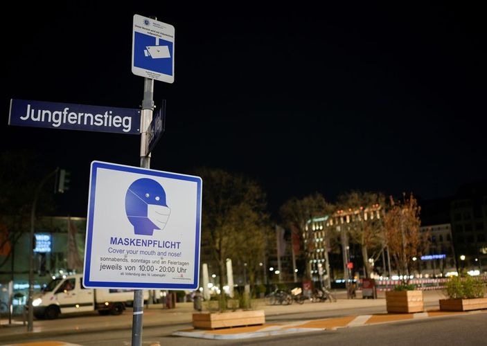 Merkel urges Germans to stick to stricter coronavirus rules