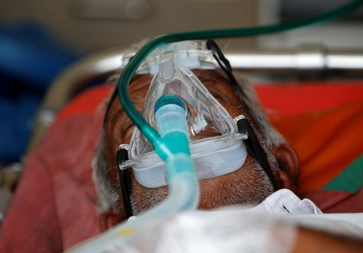 India's coronavirus crisis intensifies as nations pledge aid