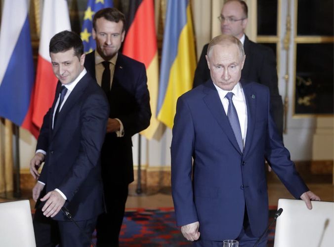 Zelensky tasks chief of his office to organize meeting with Putin