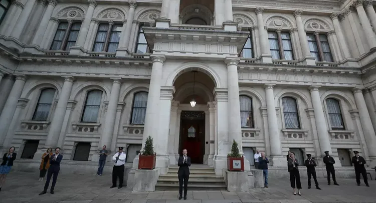 14 Russians targeted in UK’s new anti-corruption sanctions