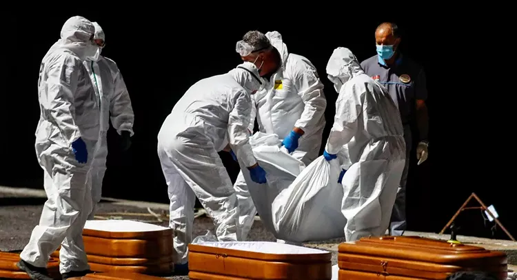 Spanish rescuers find 17 dead African migrants on people-trafficking boat