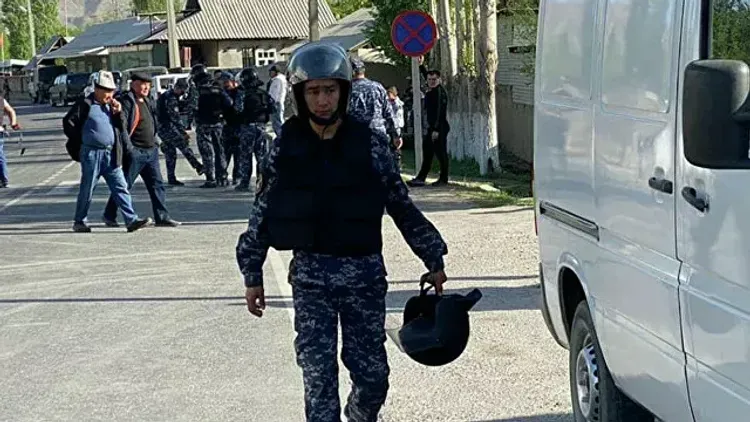 Mayor injured in shooting on the Kyrgyz-Tajik border