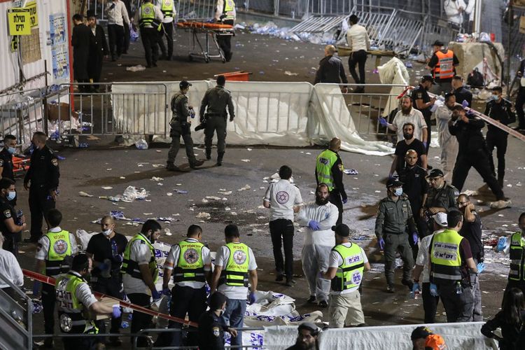 Death toll in stand collapse during religious holiday in Israel rises to 44 - UPDATED