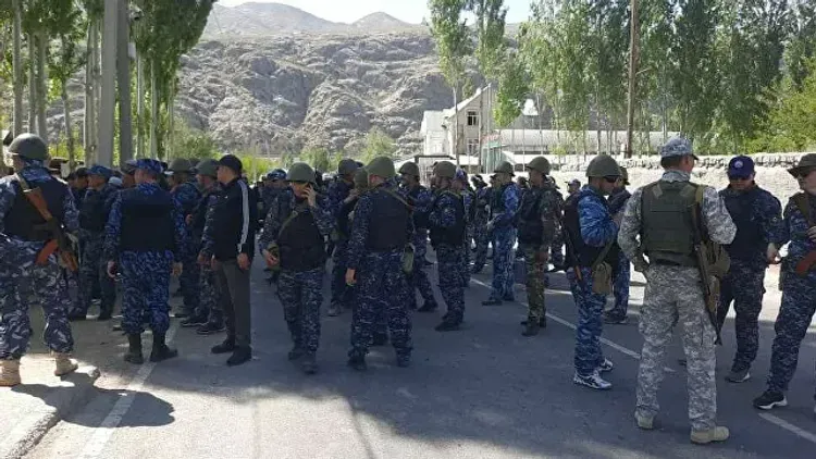 Kyrgyzstan and Tajikistan agreed on withdrawal of troops from border