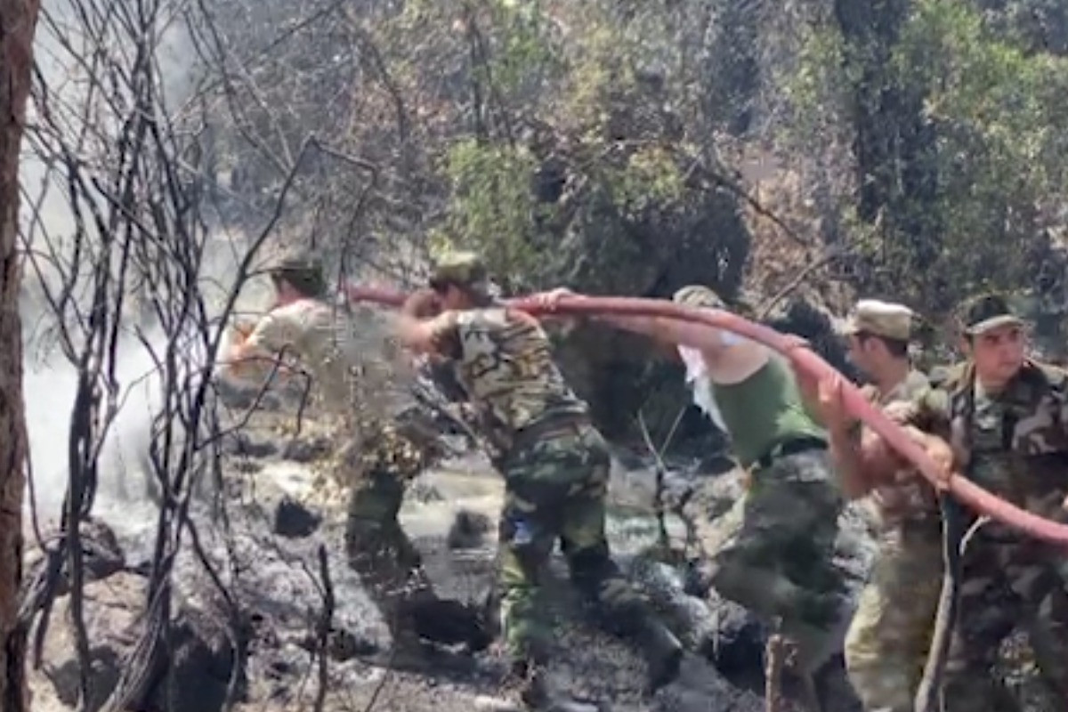 Azerbaijani firefighters continue their activity in Turkey