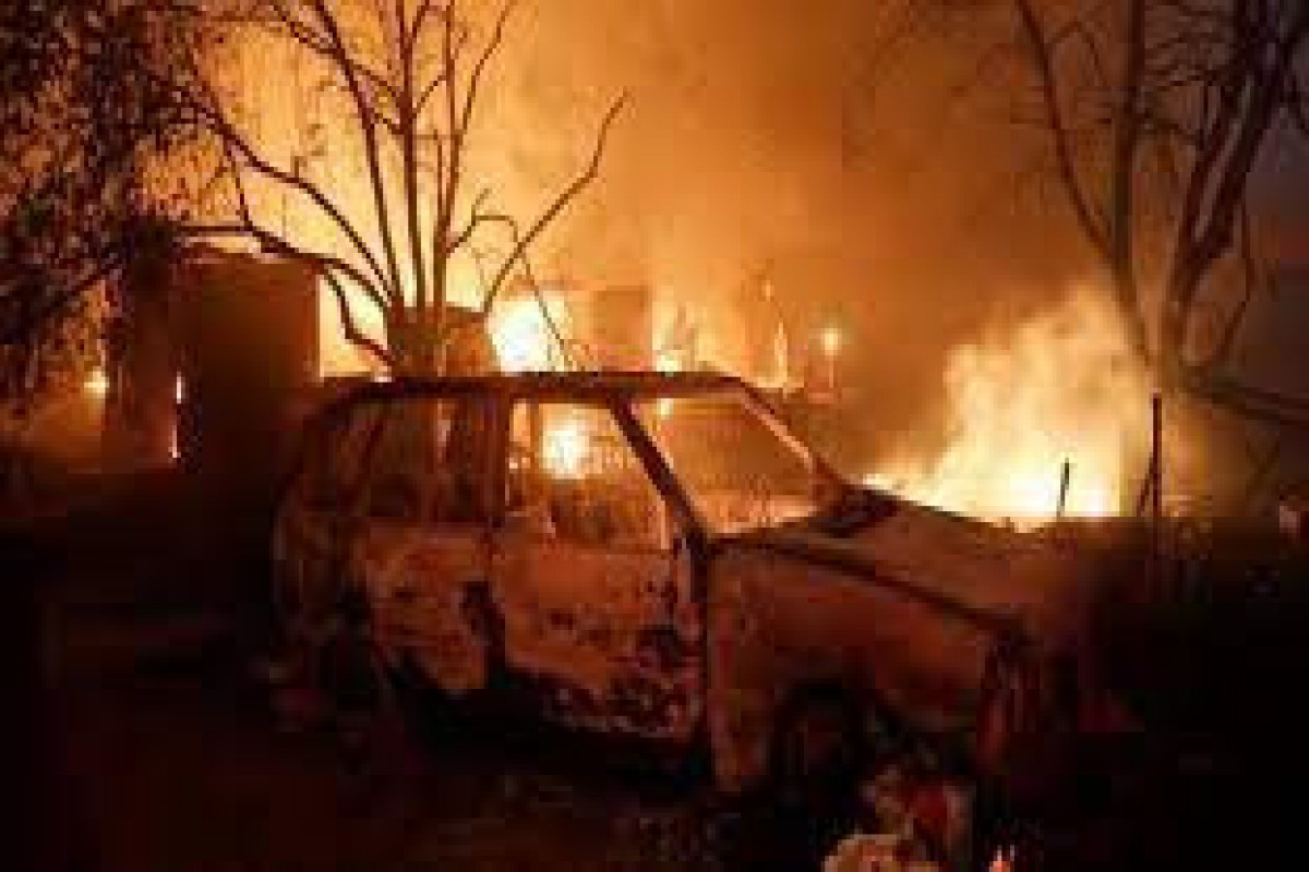 Wildfires blazing in Greece