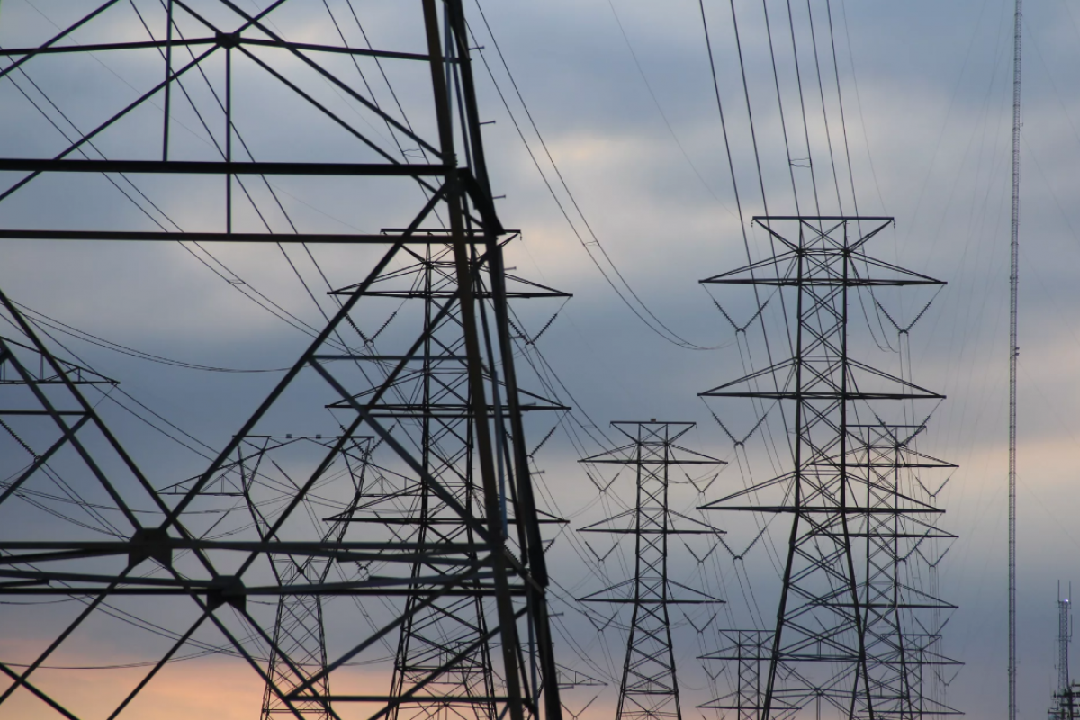 Iran suspends electricity exports to Iraq