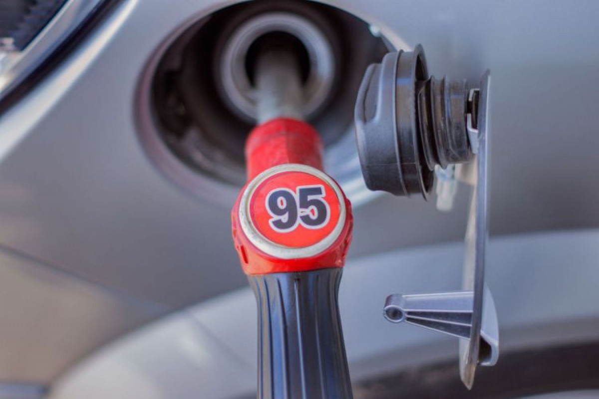 Azerbaijan increased import of AI-95 gasoline by 2 times