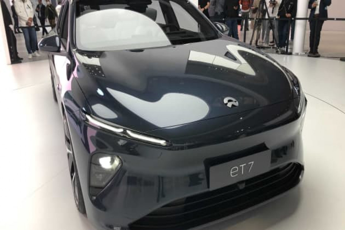 Chinese Tesla rival Nio narrows losses as revenue surges 127%