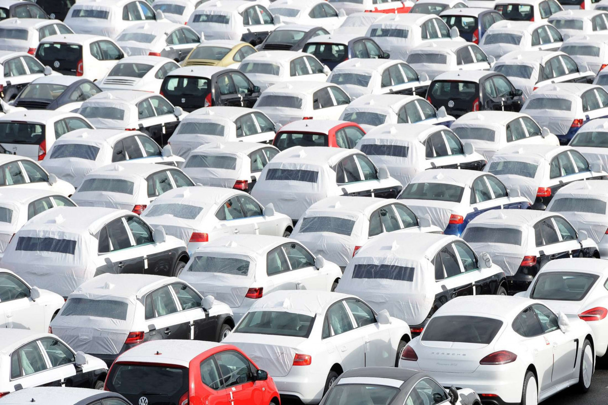 Azerbaijan sharply increases car import from Germany