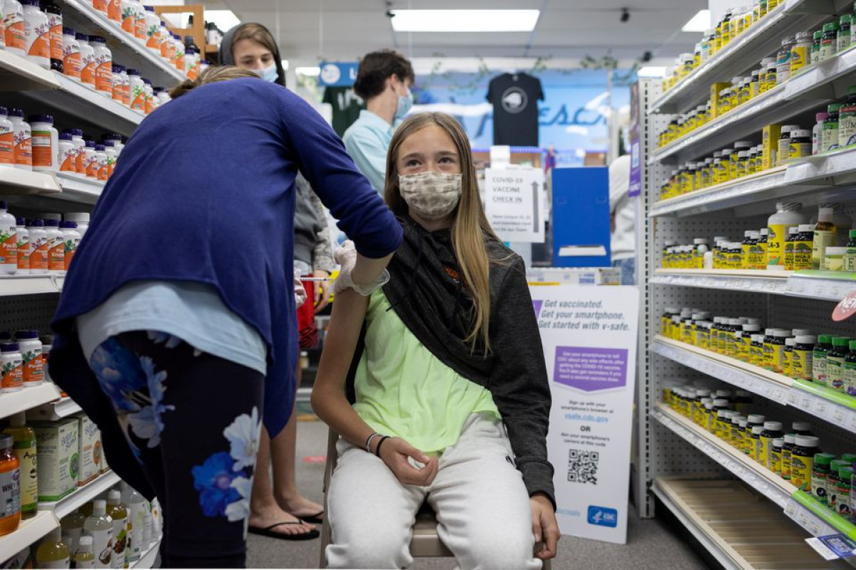 Pfizer, Moderna seen reaping billions from COVID-19 vaccine booster market