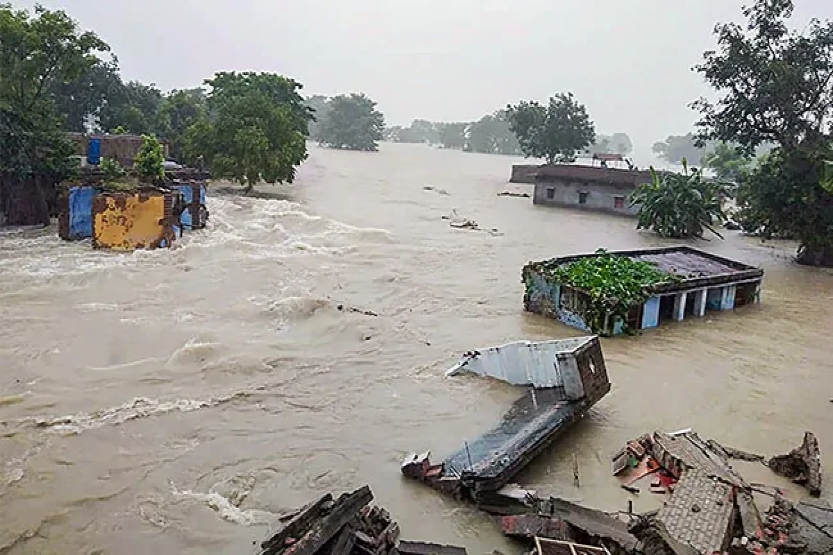 7 dead, 4 mln affected from floods in India's Bihar