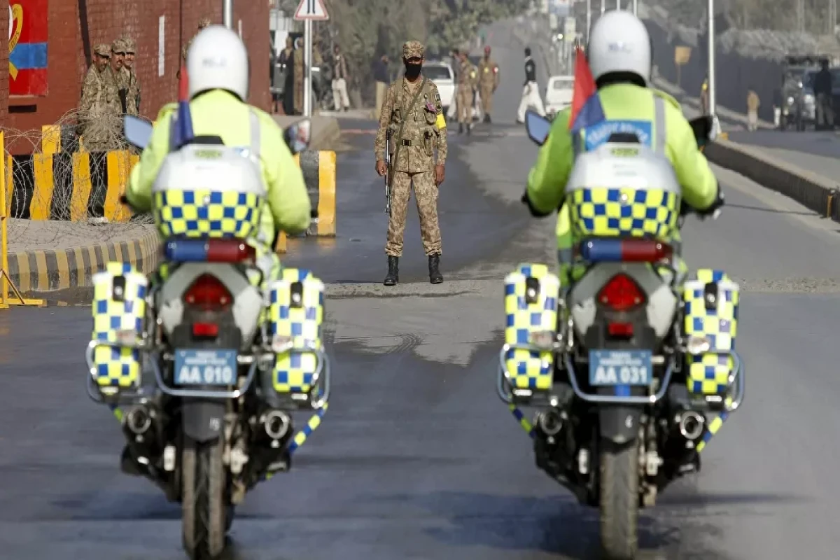 At least three killed, over 50 injured in blast during religious procession in Pakistan