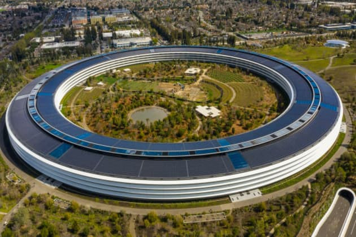 Apple delays return to office until January as Covid cases surge