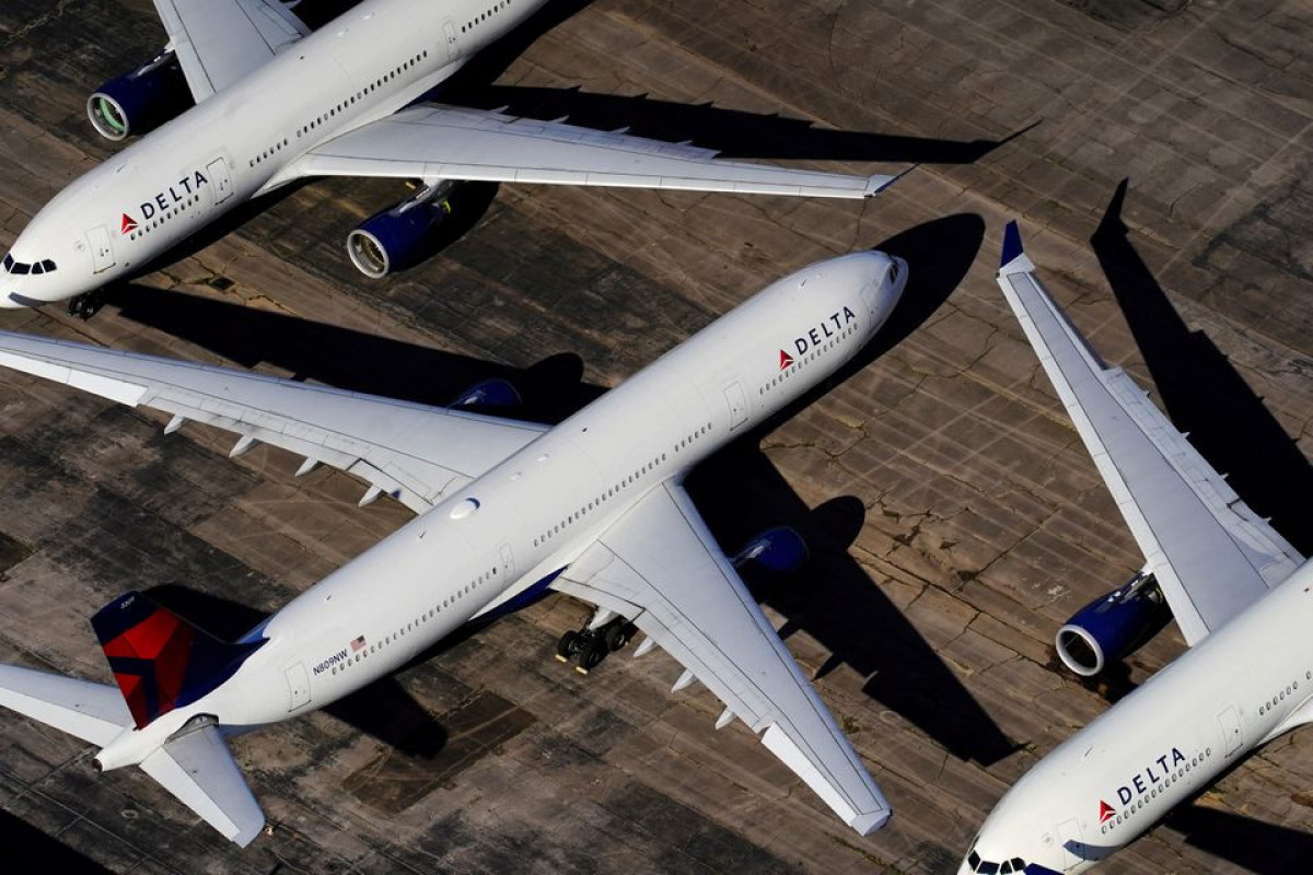 Delta to add $200 monthly health insurance charge for unvaccinated staff