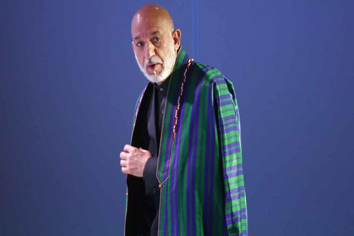 Mass Media: Hamid Karzai is effectively under house arrest in Kabul