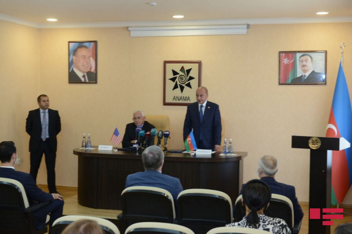Signing between ANAMA and Marshall Legacy Institute of the US