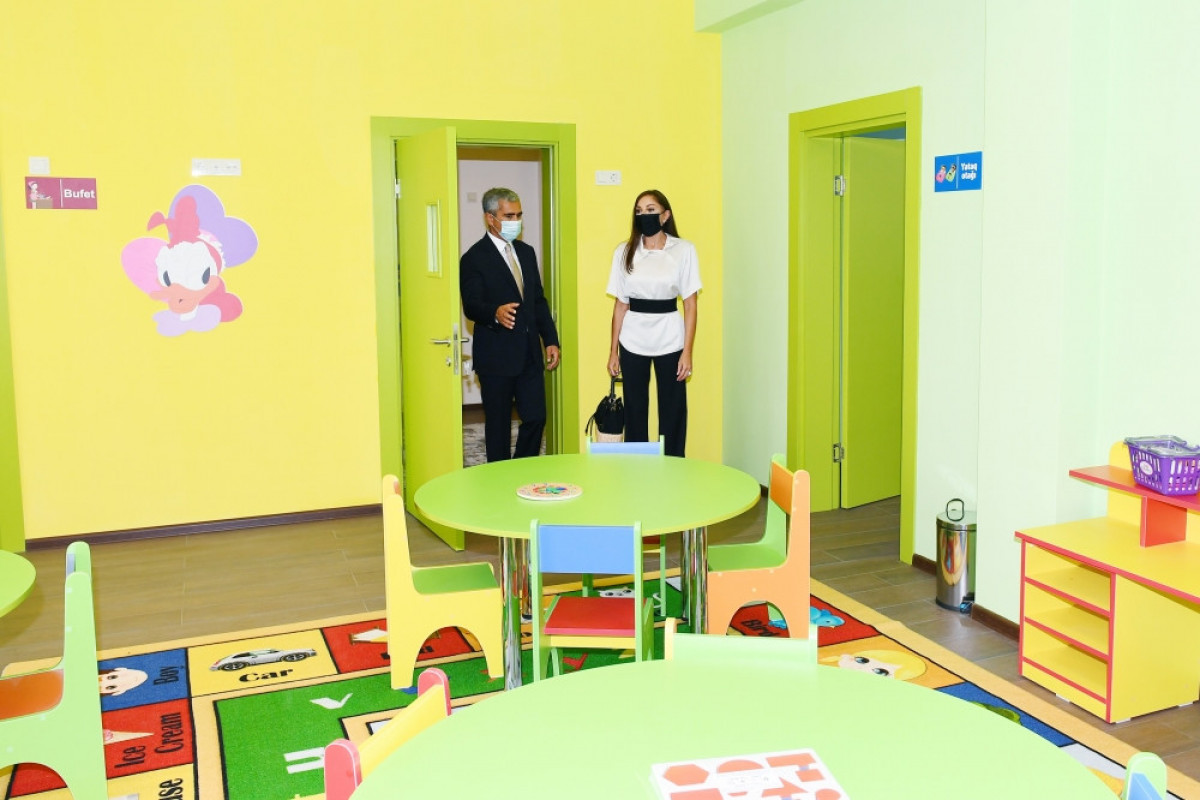 First Vice-President Mehriban Aliyeva attended inauguration of newly-reconstructed educational and training facilities in Khazar district-UPDATED 