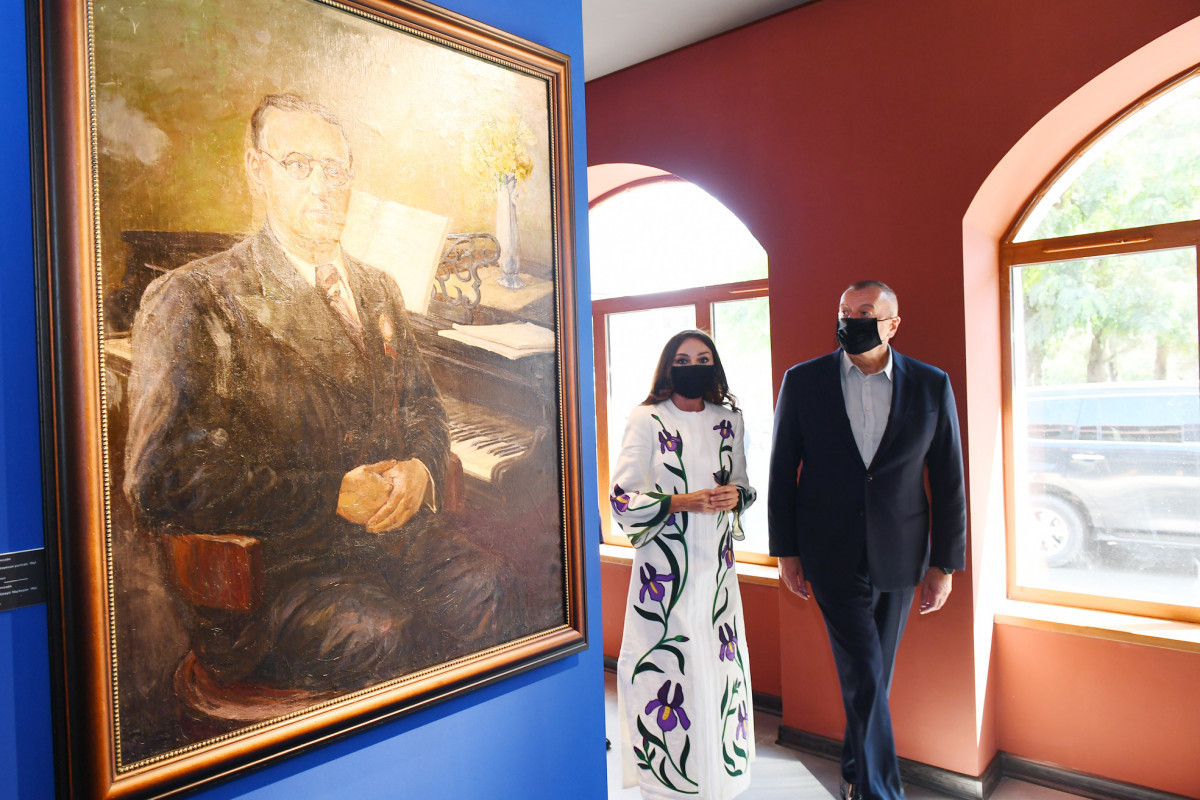 President Ilham Aliyev and First Lady Mehriban Aliyeva view exhibitions, organized by Heydar Aliyev Foundation in Shusha