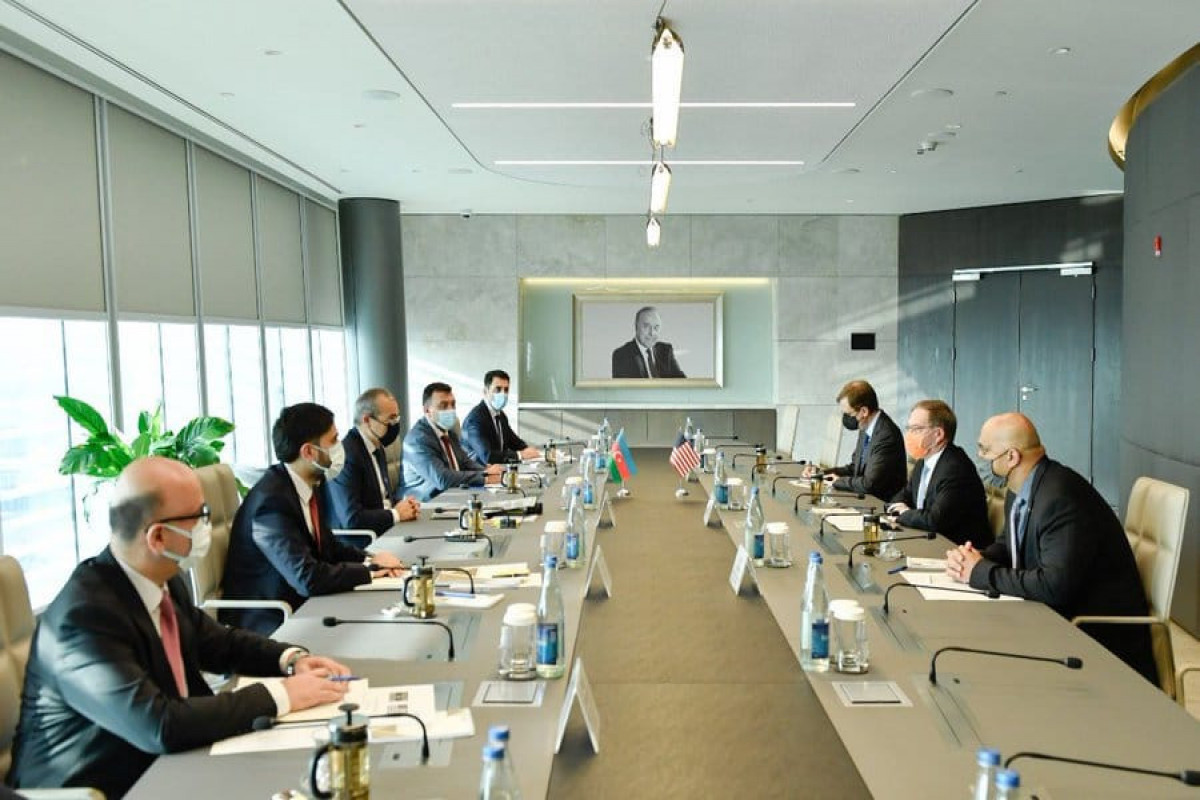 Minister of Economу of the Republic of Azerbaijan Mikayil Jabbarov has met with the US Ambassador to Azerbaijan Earle Litzenberger