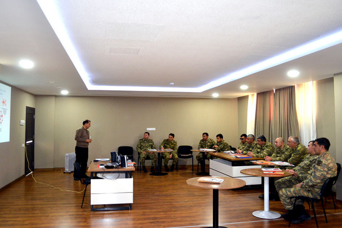 Azerbaijani MoD: Seminar on international humanitarian law was held with servicemen