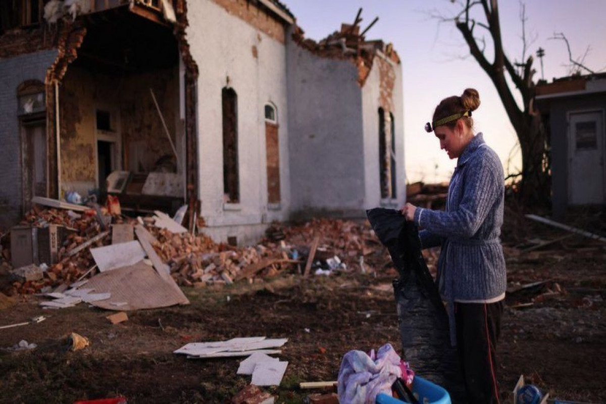 Kentucky fears more than 100 dead from tornadoes