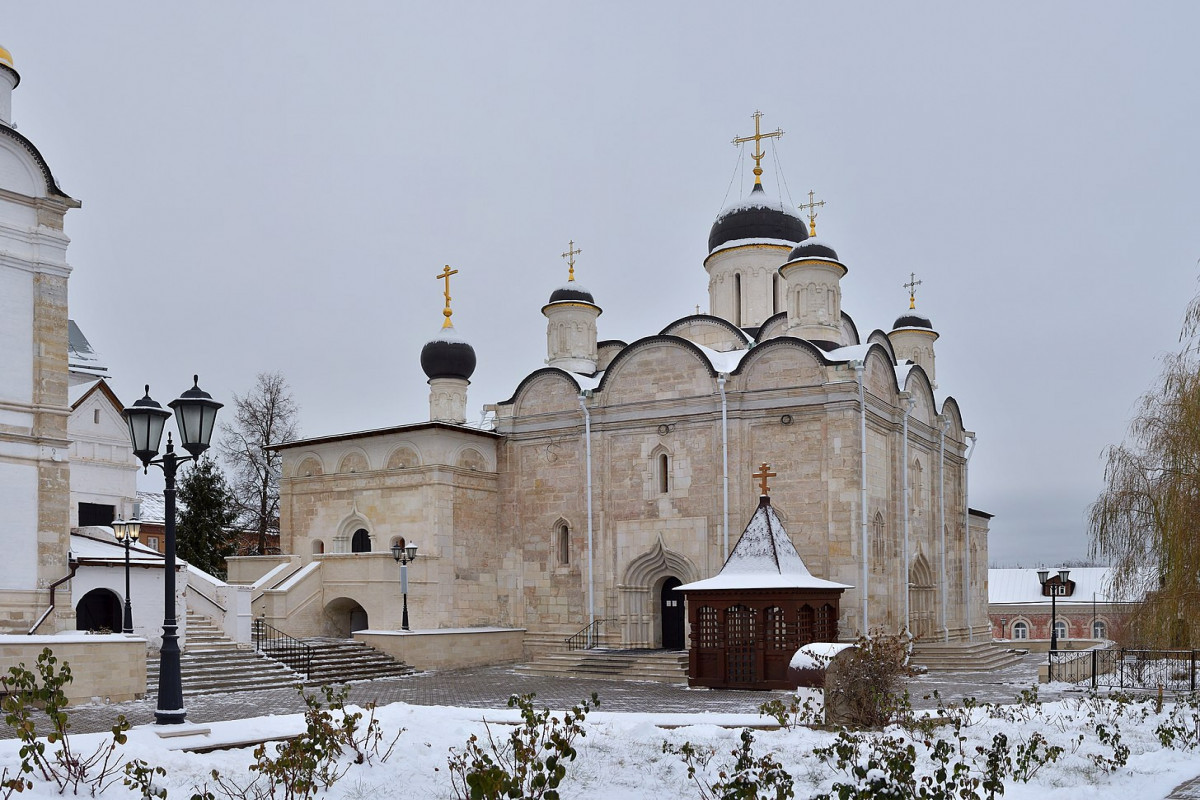 At least seven injured after explosion on territory of convent in Moscow region