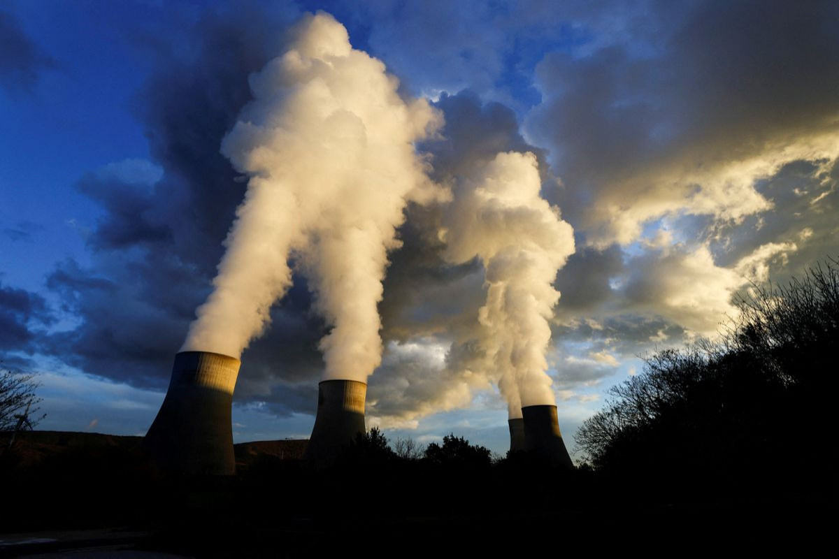 French, German ministers say nuclear power a difficult subject