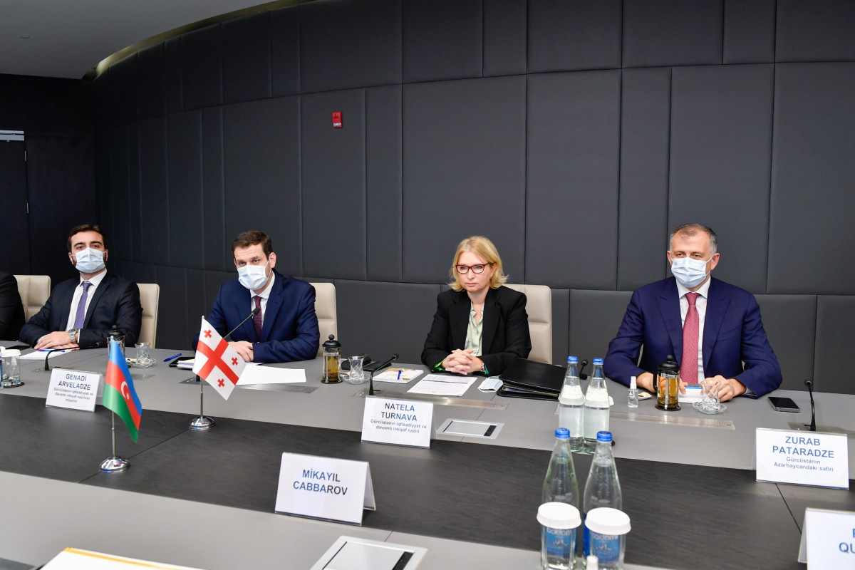 Azerbaijan's Minister of Economy discussed issue of mutual investments with Georgian counterpart-PHOTO 