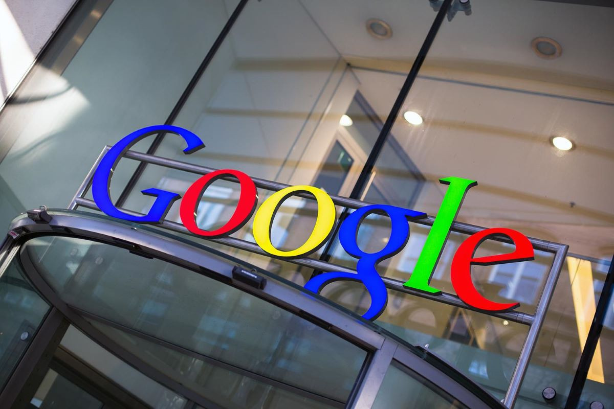 Google says unvaccinated employees will lose pay, eventually be fired