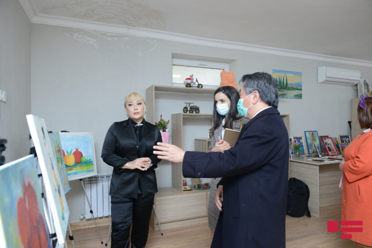 Charity event at “Umid Yeri" children's shelter"