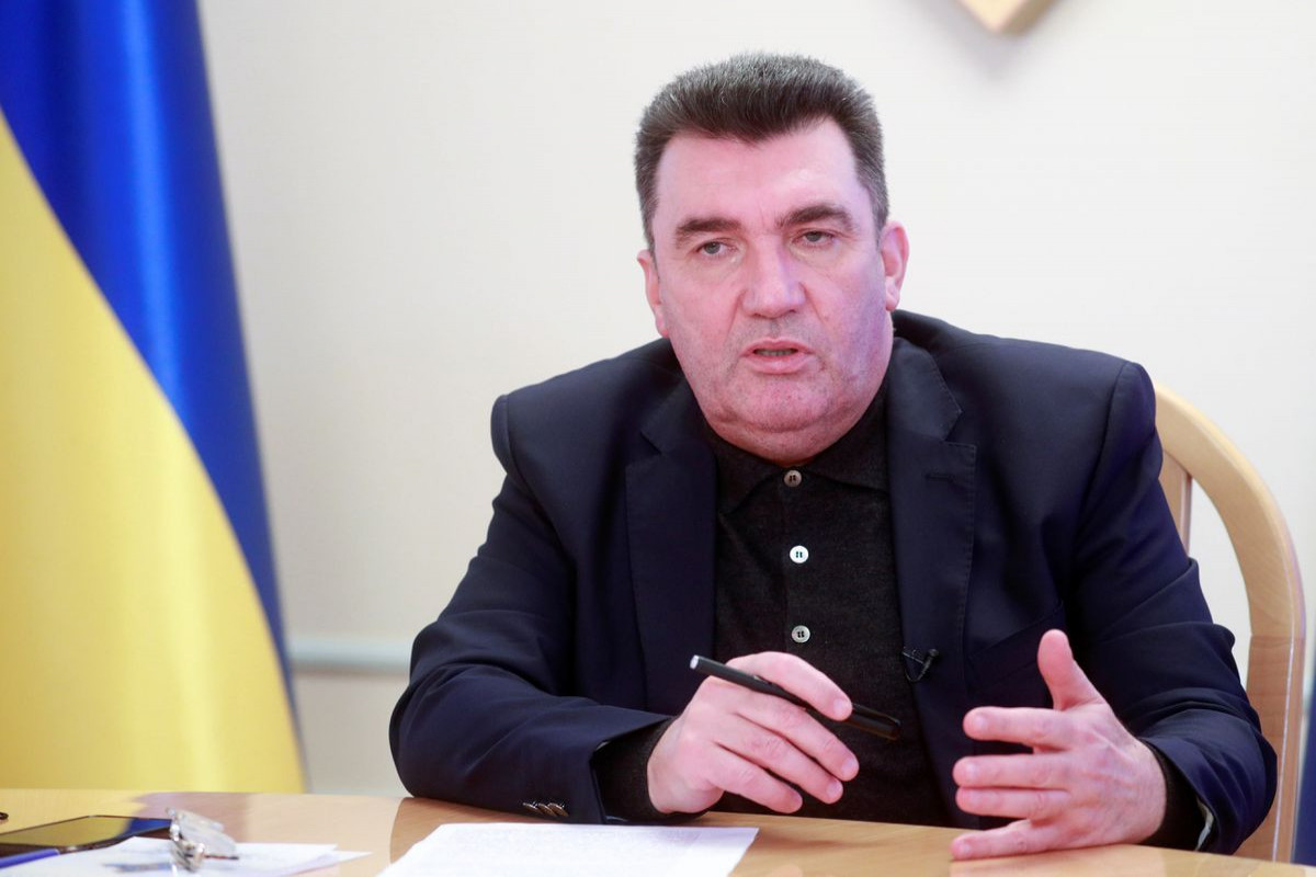 Ukraine sees no sign of Russia withdrawing troops from border