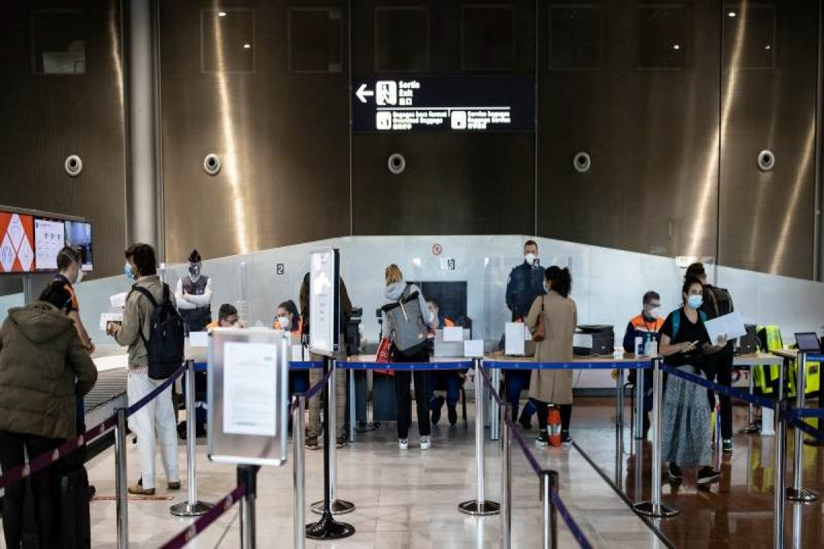 France limits travel from UK