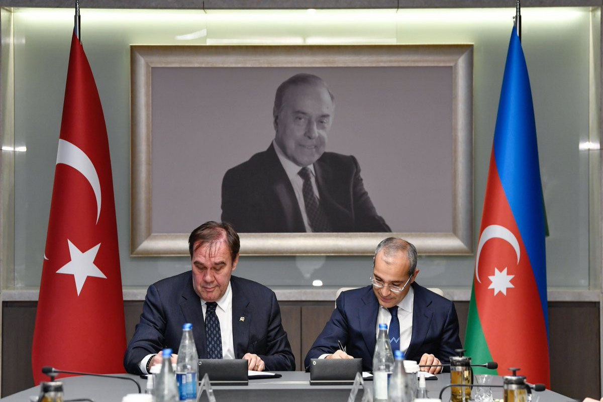 Memorandum signed between Azerbaijani Ministry of Economy and “Demiroren” Holding
