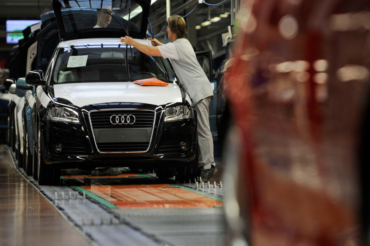 German carmaker Audi increases investments in electric mobility