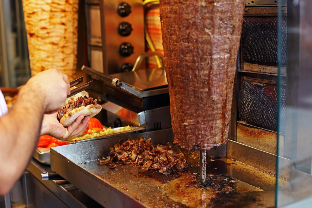 9 people poisoned from "Doner" in Azerbaijan's Shaki