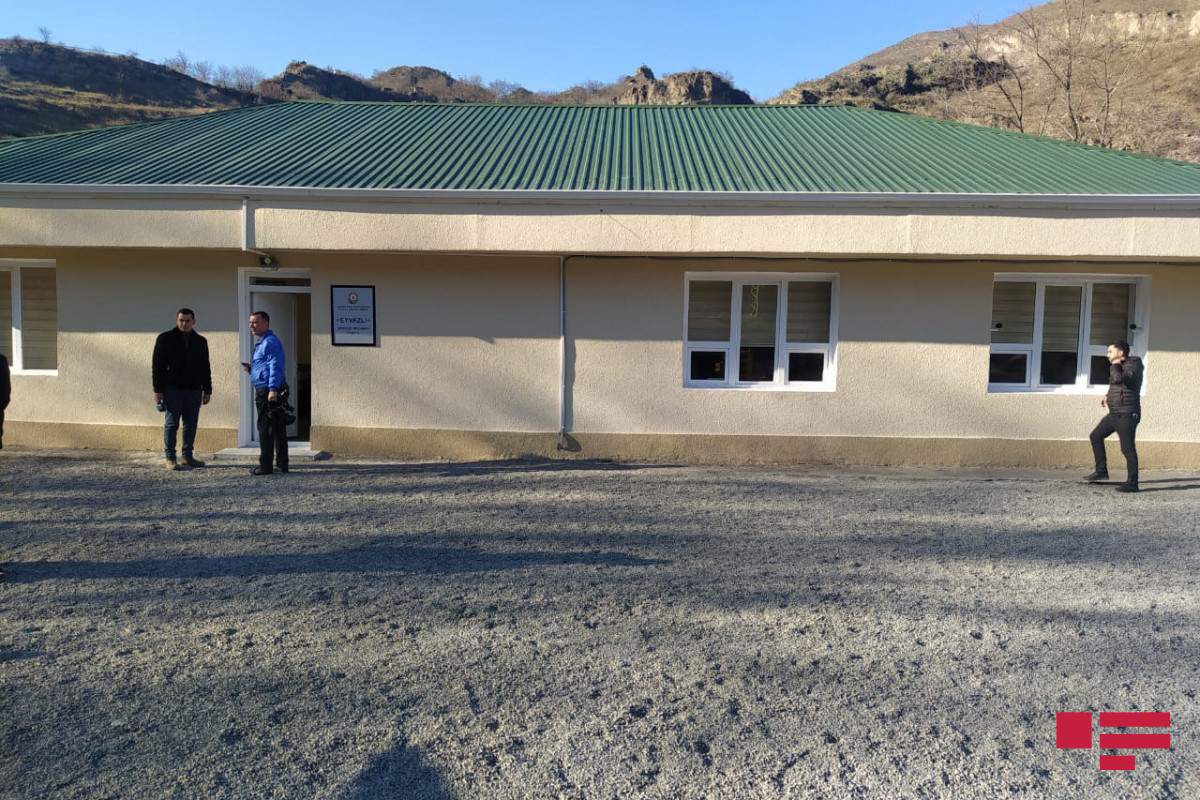 Azerbaijan comissions a new checkpoint building on border with Armenia-PHOTO 