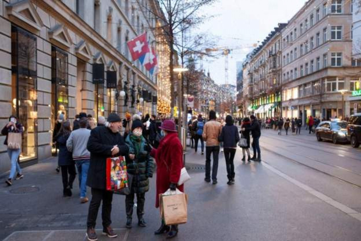 Swiss impose restrictions on unvaccinated