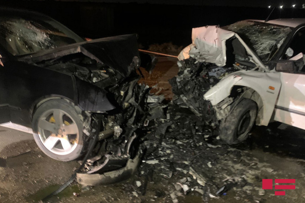 Severe traffic accident kills 1, injures 4 in Baku