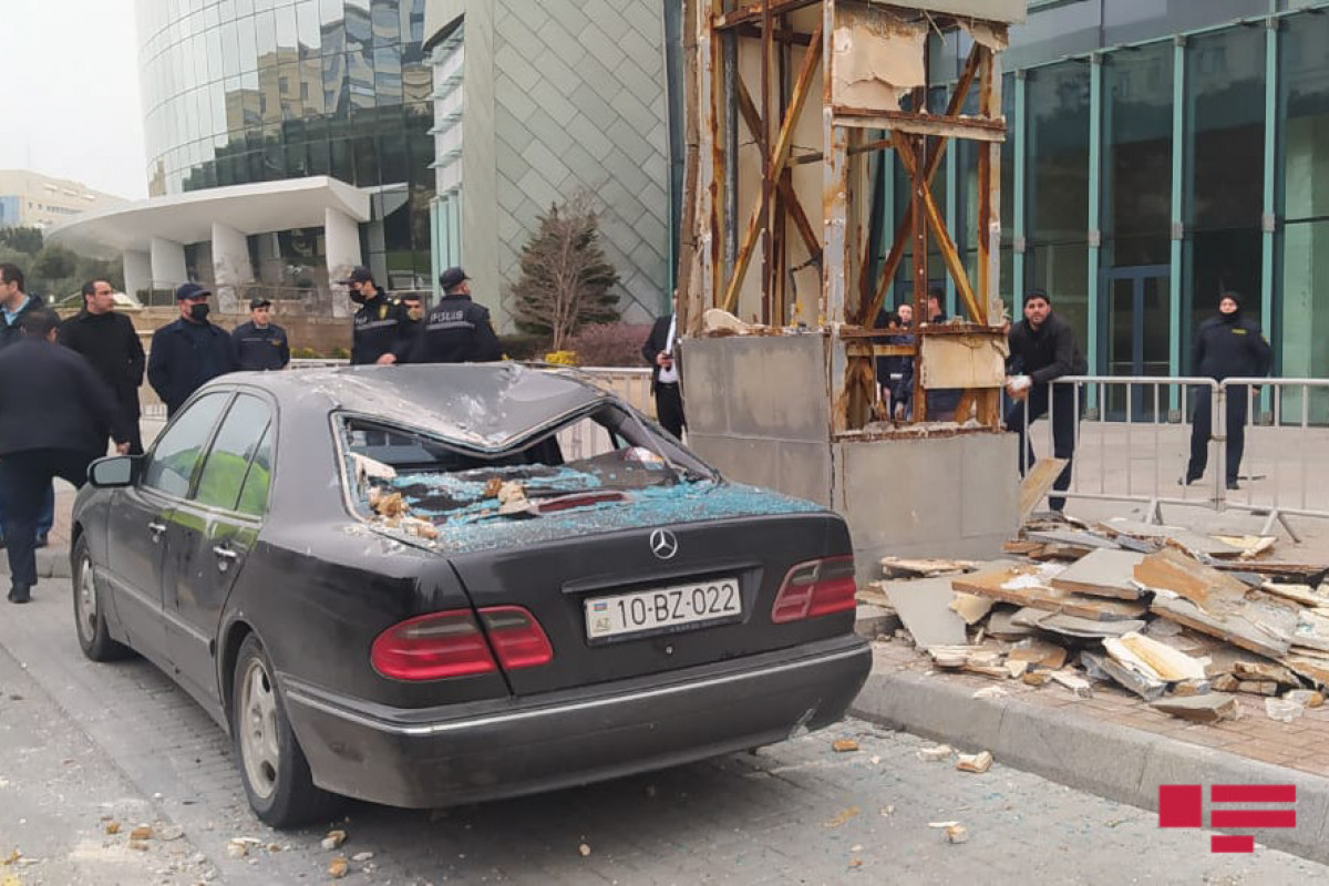 Explosion in front of Flame Towers in Baku leaves injured-PHOTO 