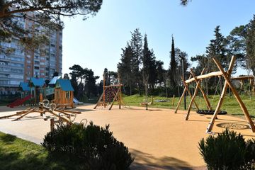 President Ilham Aliyev and Mehriban Aliyeva attend opening of newly laid forest park in Yasamal district