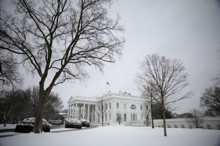Biden White House says cannot release Trump visitor logs