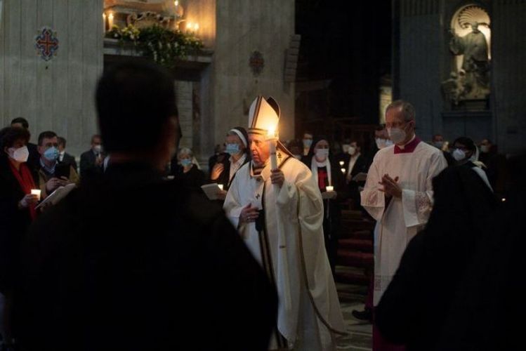 Pope Francis appoints more women to Vatican posts