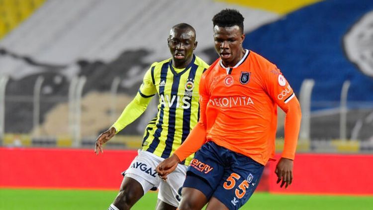 Basaksehir beat Fenerbahce 2-1 