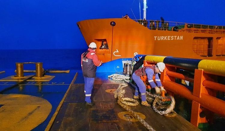 Azerbaijan helped Kazakh ship facing problems in the Caspian Sea