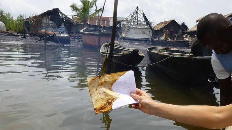 Nigerian communities 'can sue Shell in UK'